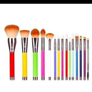 gabyross makeup bruhes